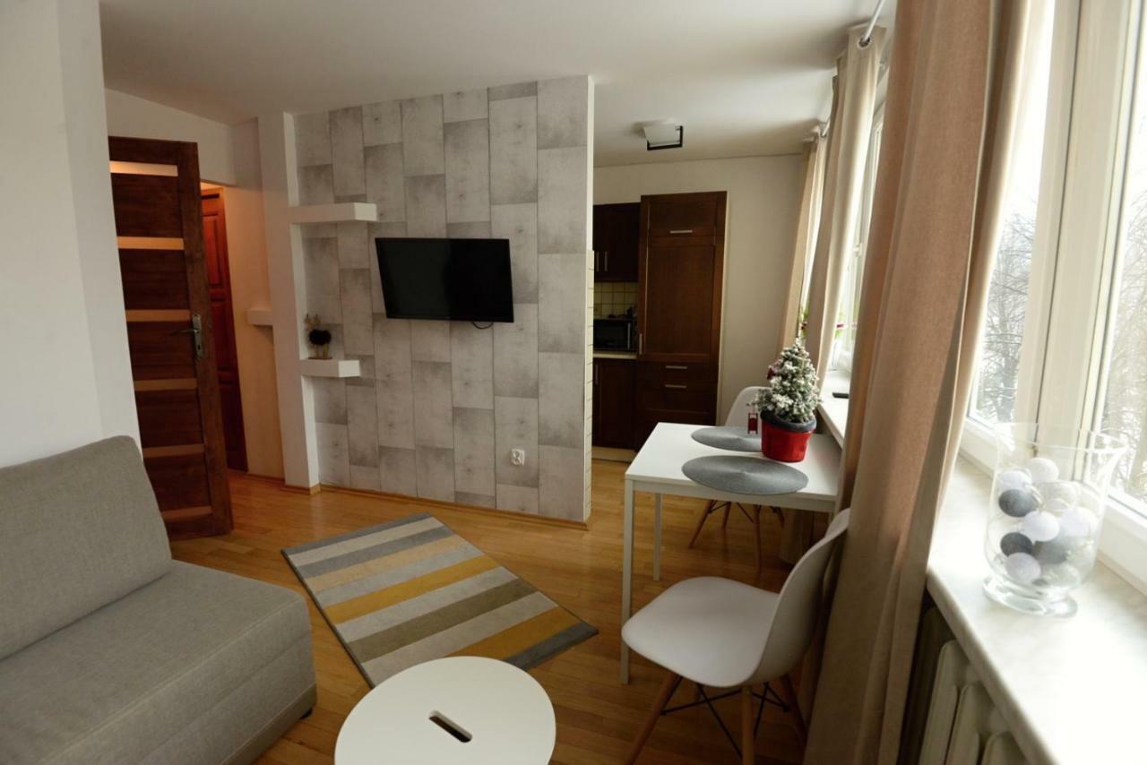 Апартаменты Apartament Columbus Устшики-Дольне Экстерьер фото